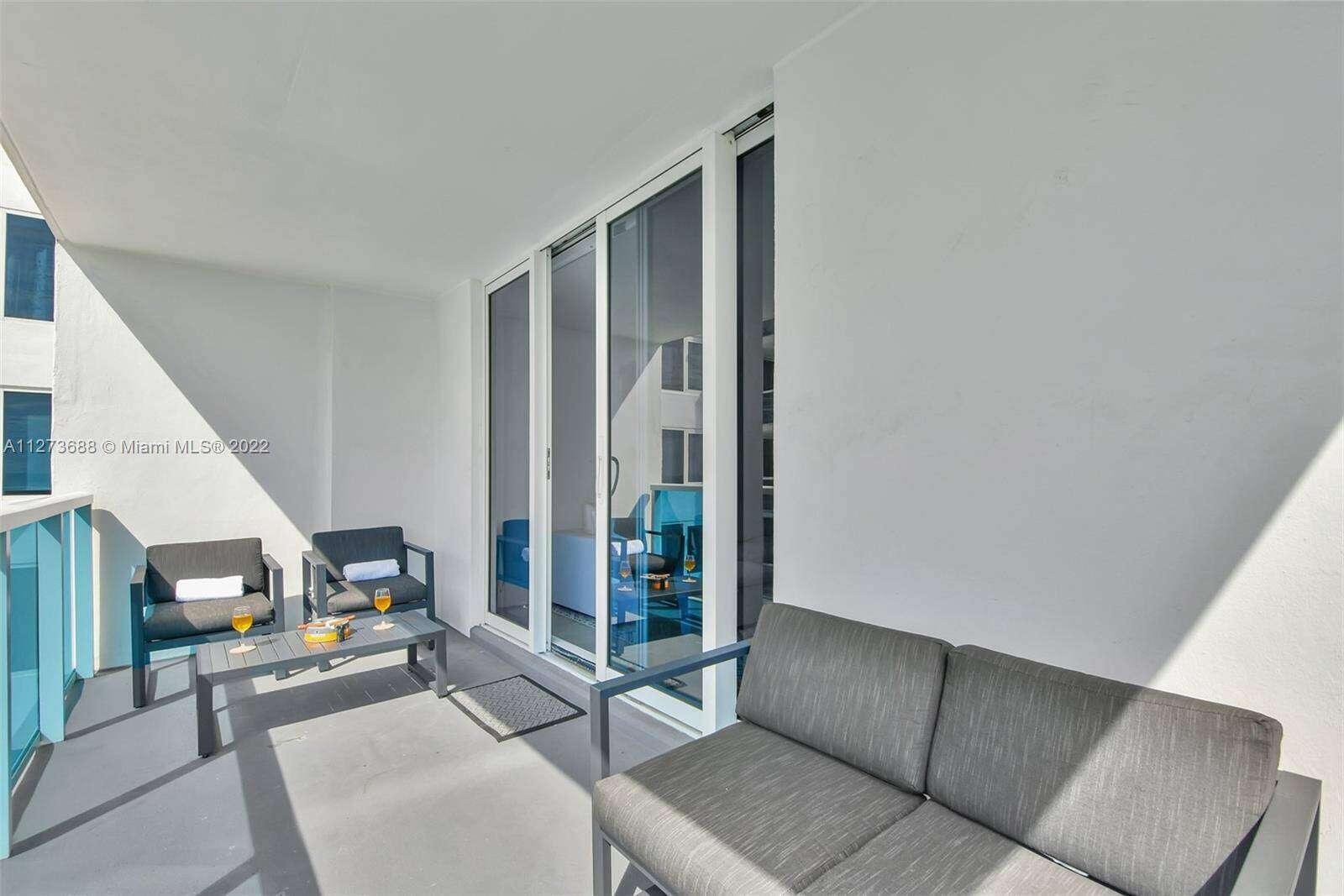 Roney Palace Unit #1002 | Picture 4