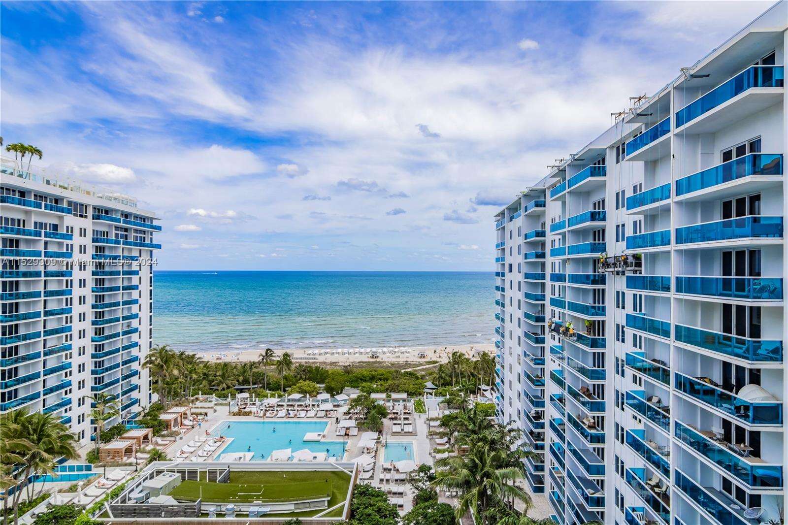 Roney Palace For Sale | Unit #1425