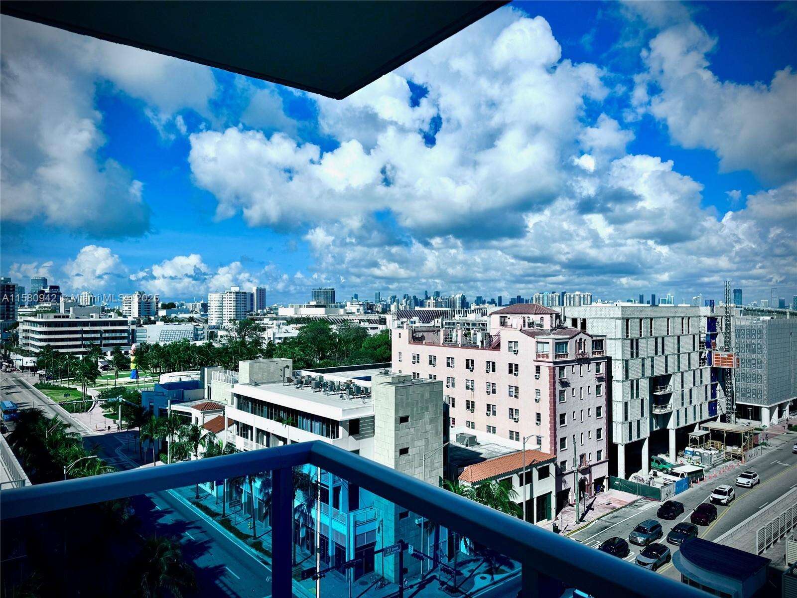 Roney Palace Unit #837 | Picture 37