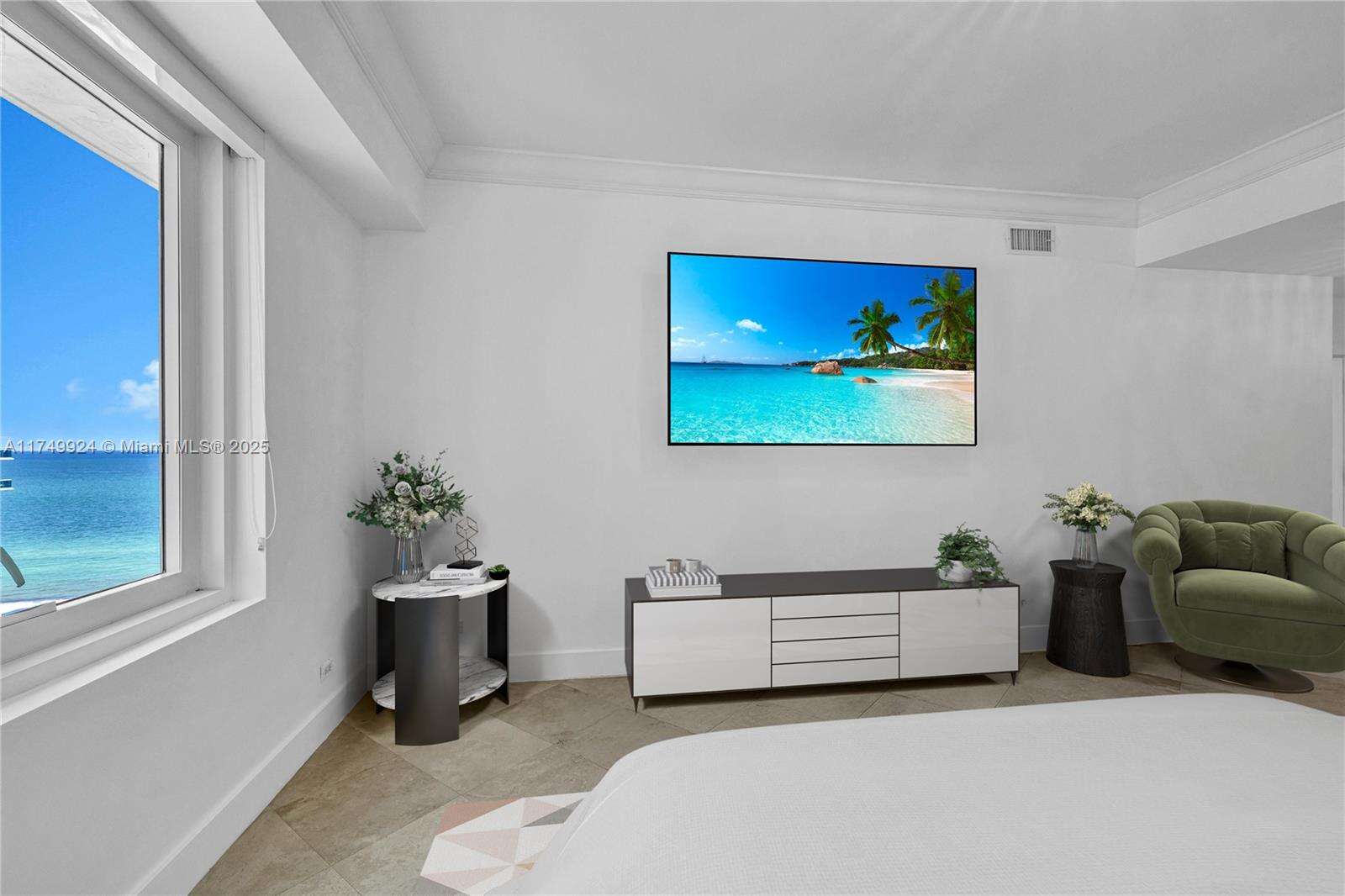 Roney Palace Unit #PH18 | Picture 11