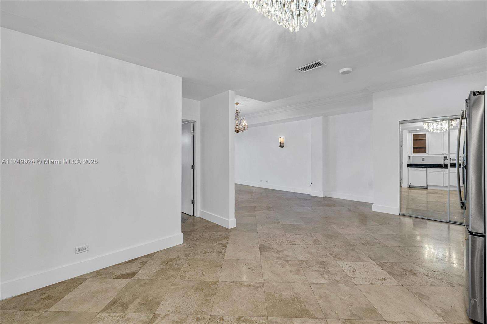 Roney Palace Unit #PH18 | Picture 21