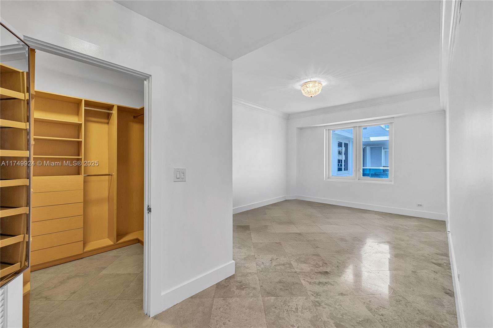 Roney Palace Unit #PH18 | Picture 24