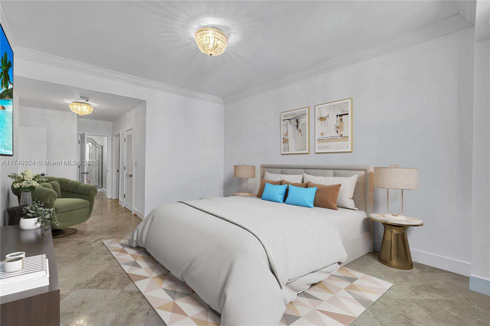 Roney Palace Unit #PH18 | Picture 10