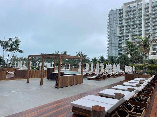 Roney Palace Unit #921 | Picture 37