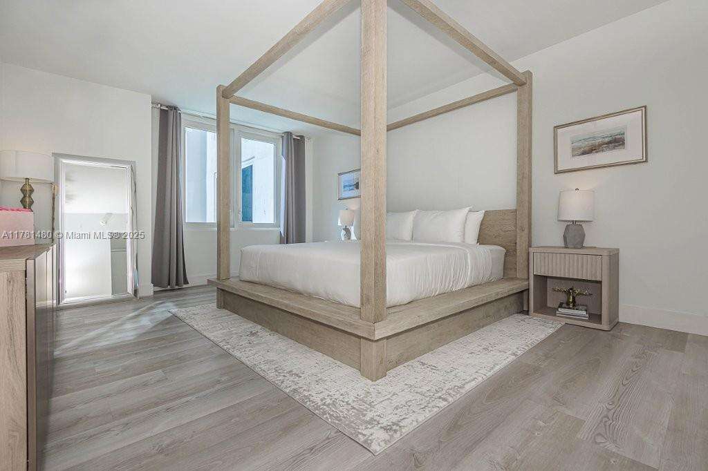 Roney Palace Unit #401 | Picture 23