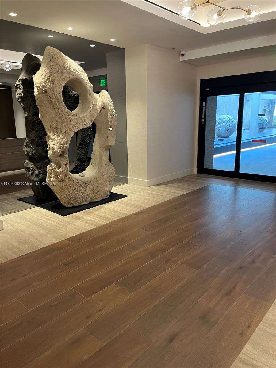 Roney Palace Unit #326 | Picture 23