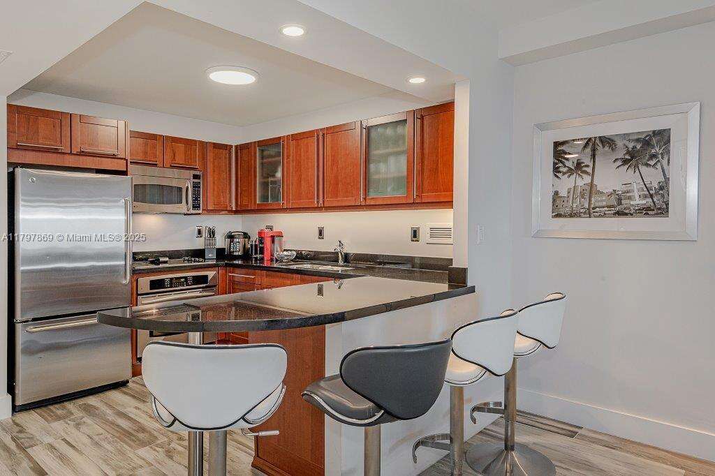 Roney Palace Unit #1532 | Picture 23