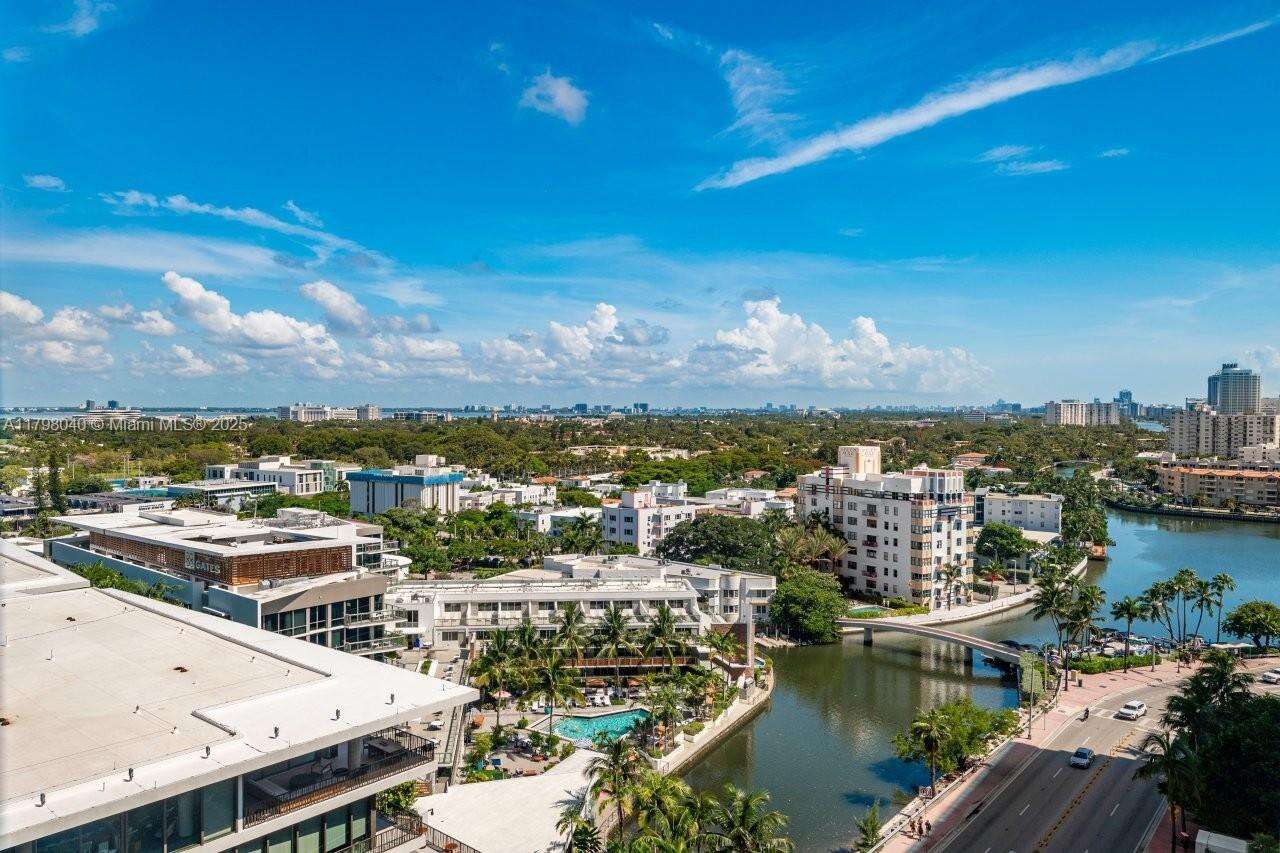 Roney Palace Unit #1531 | Picture 25