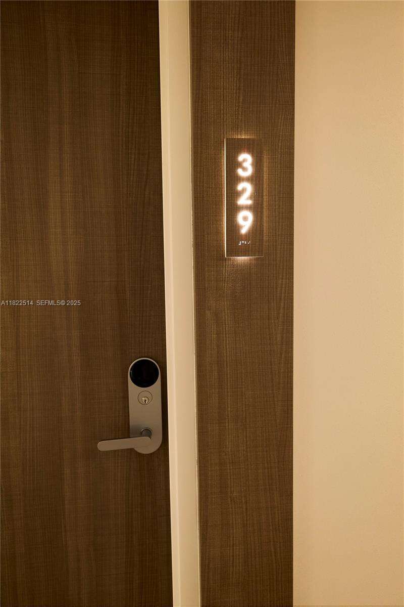 Roney Palace Unit #329 | Picture 25