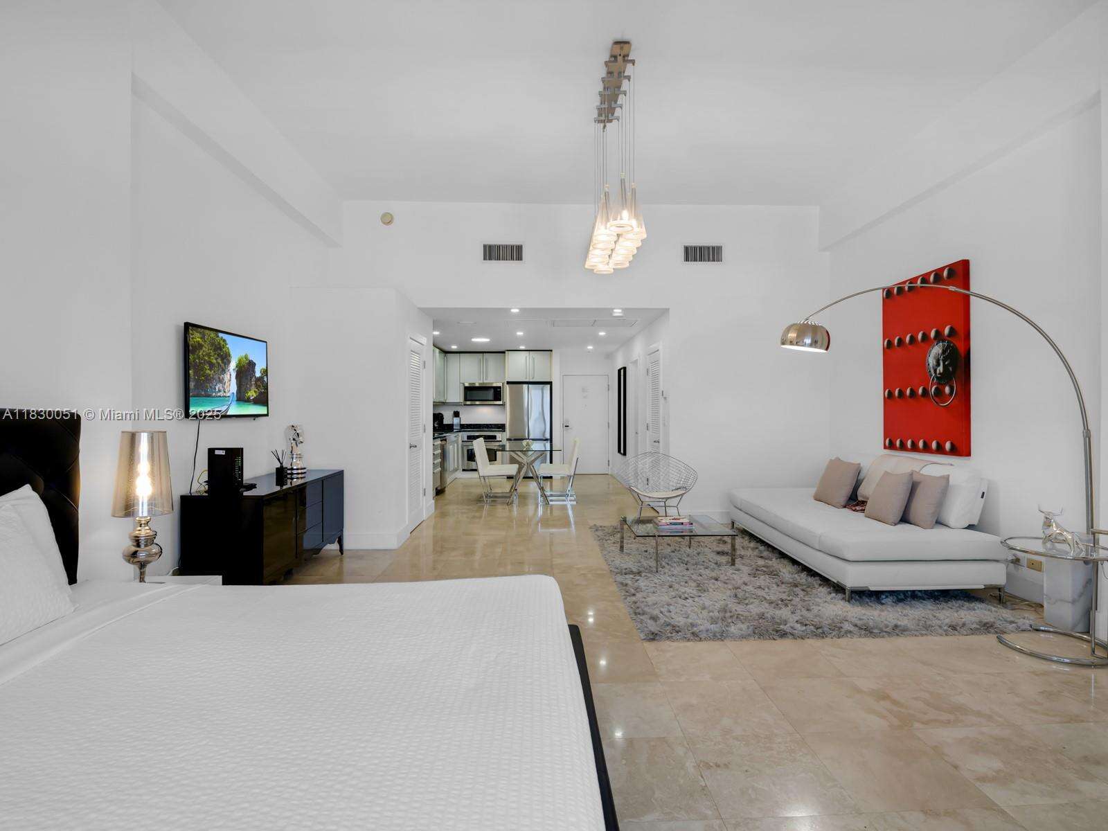 Roney Palace Unit #1631 | Picture 26