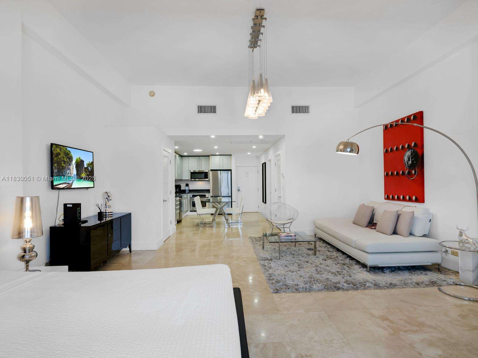 Roney Palace Unit #1631 | Picture 10