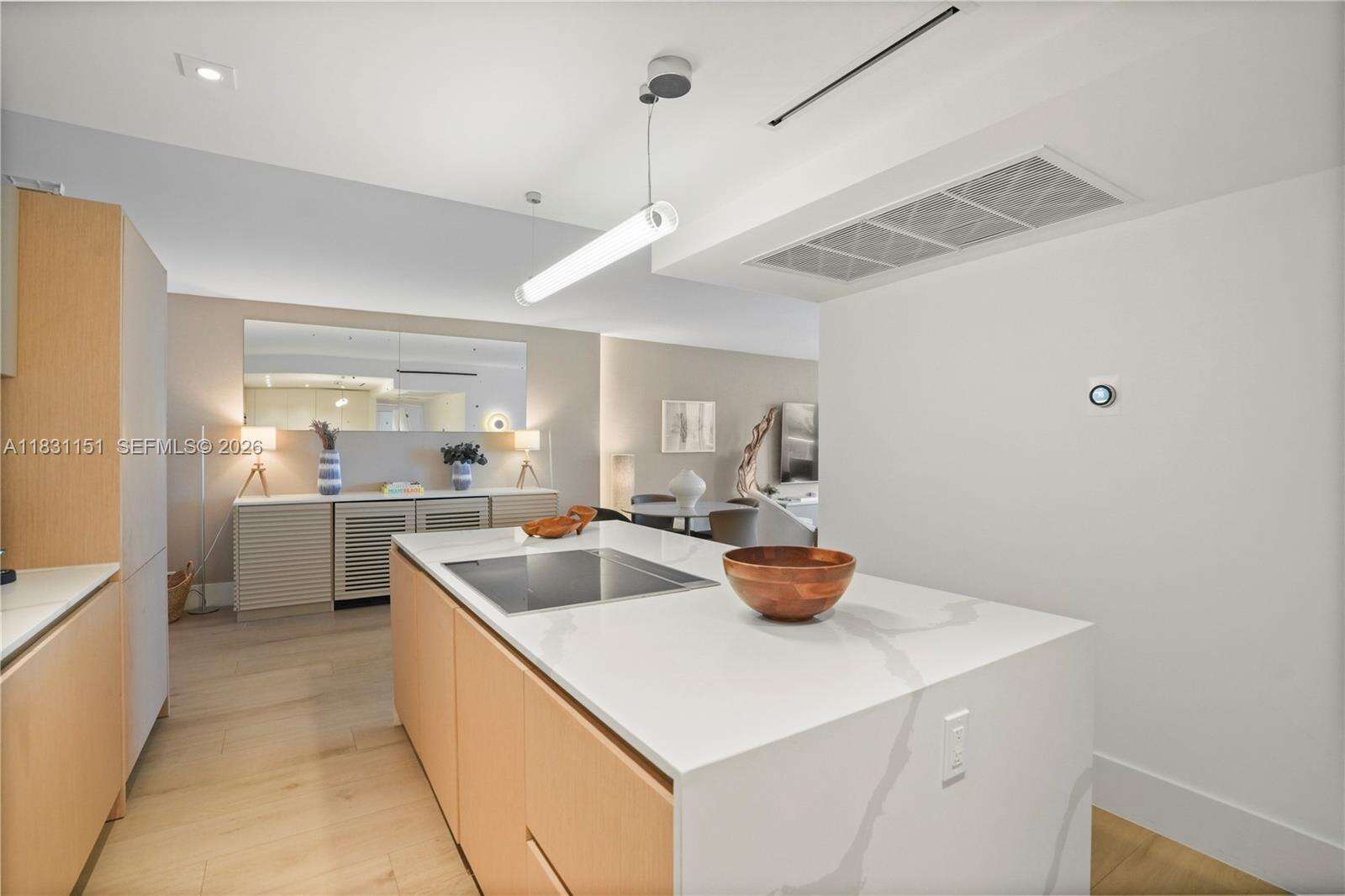 Roney Palace Unit #407 | Picture 12