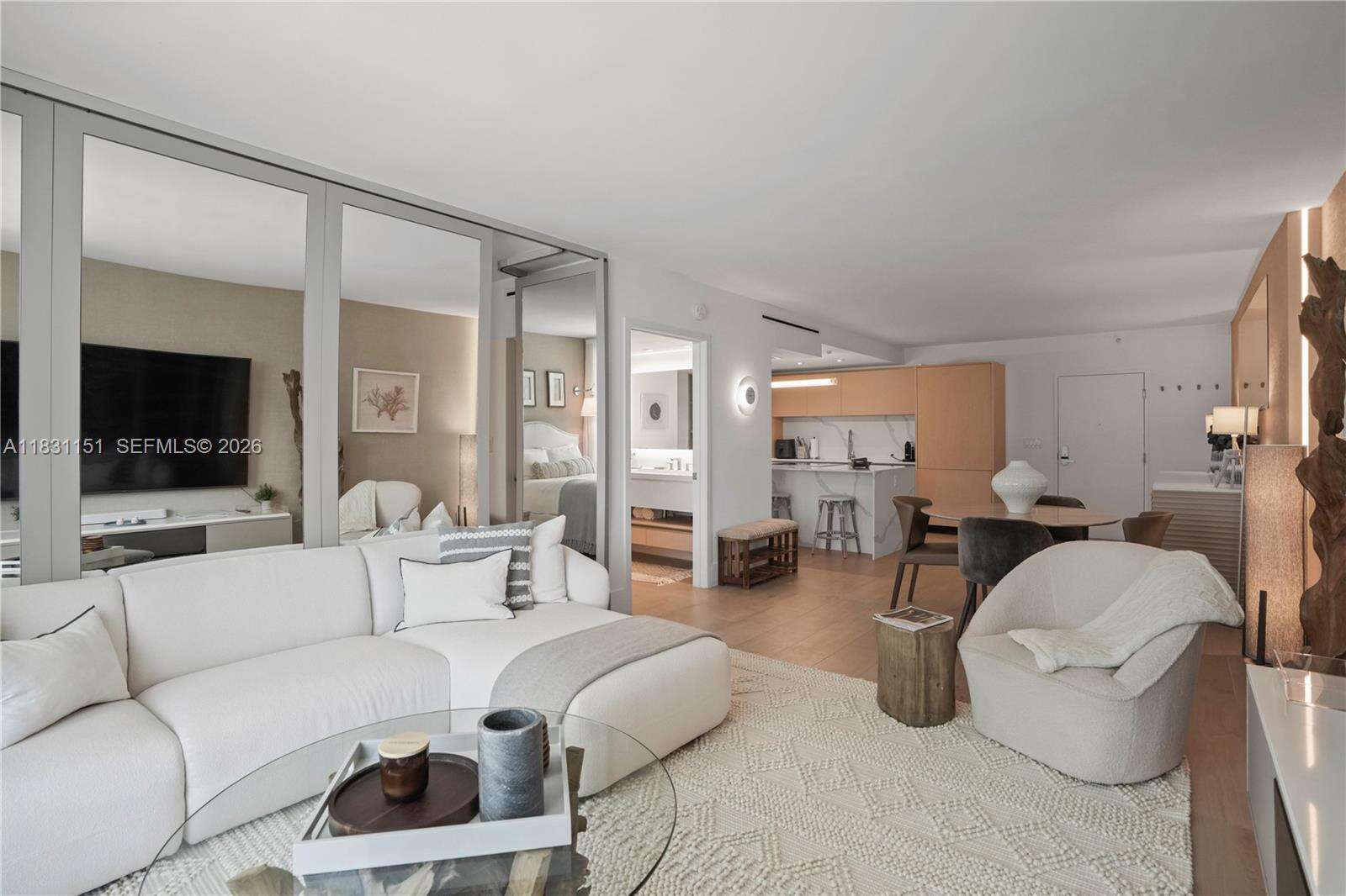 Roney Palace Unit #407 | Picture 20