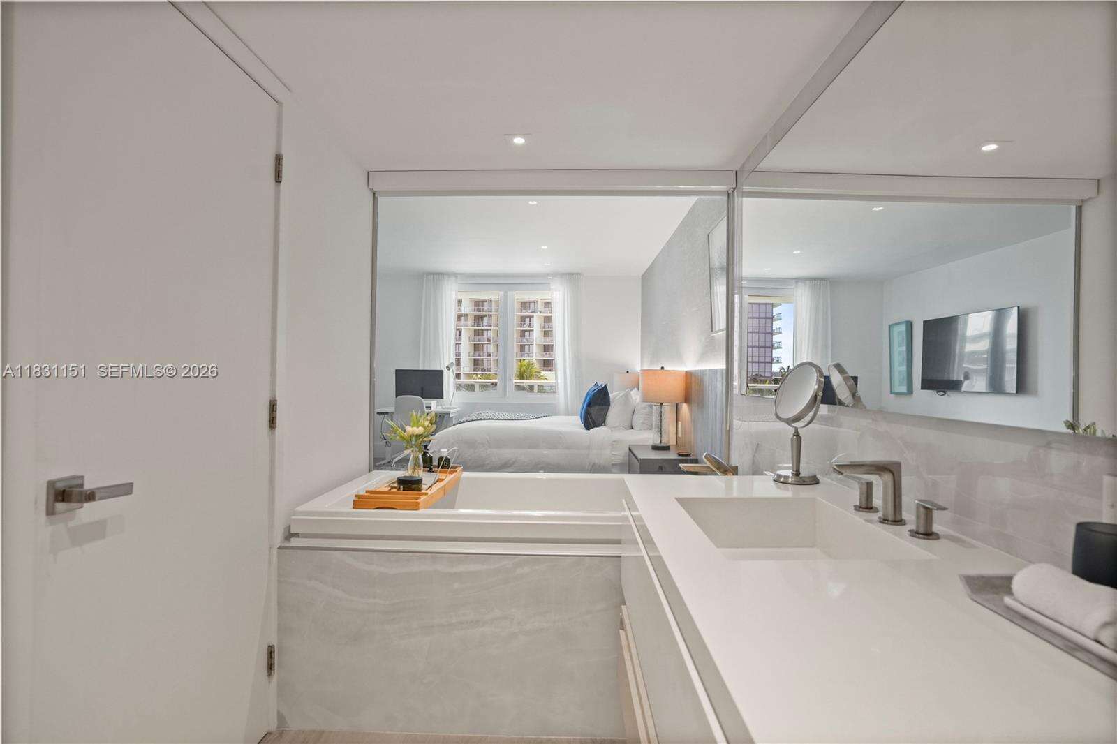 Roney Palace Unit #407 | Picture 30