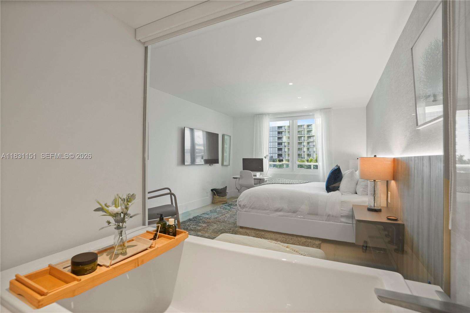 Roney Palace Unit #407 | Picture 32