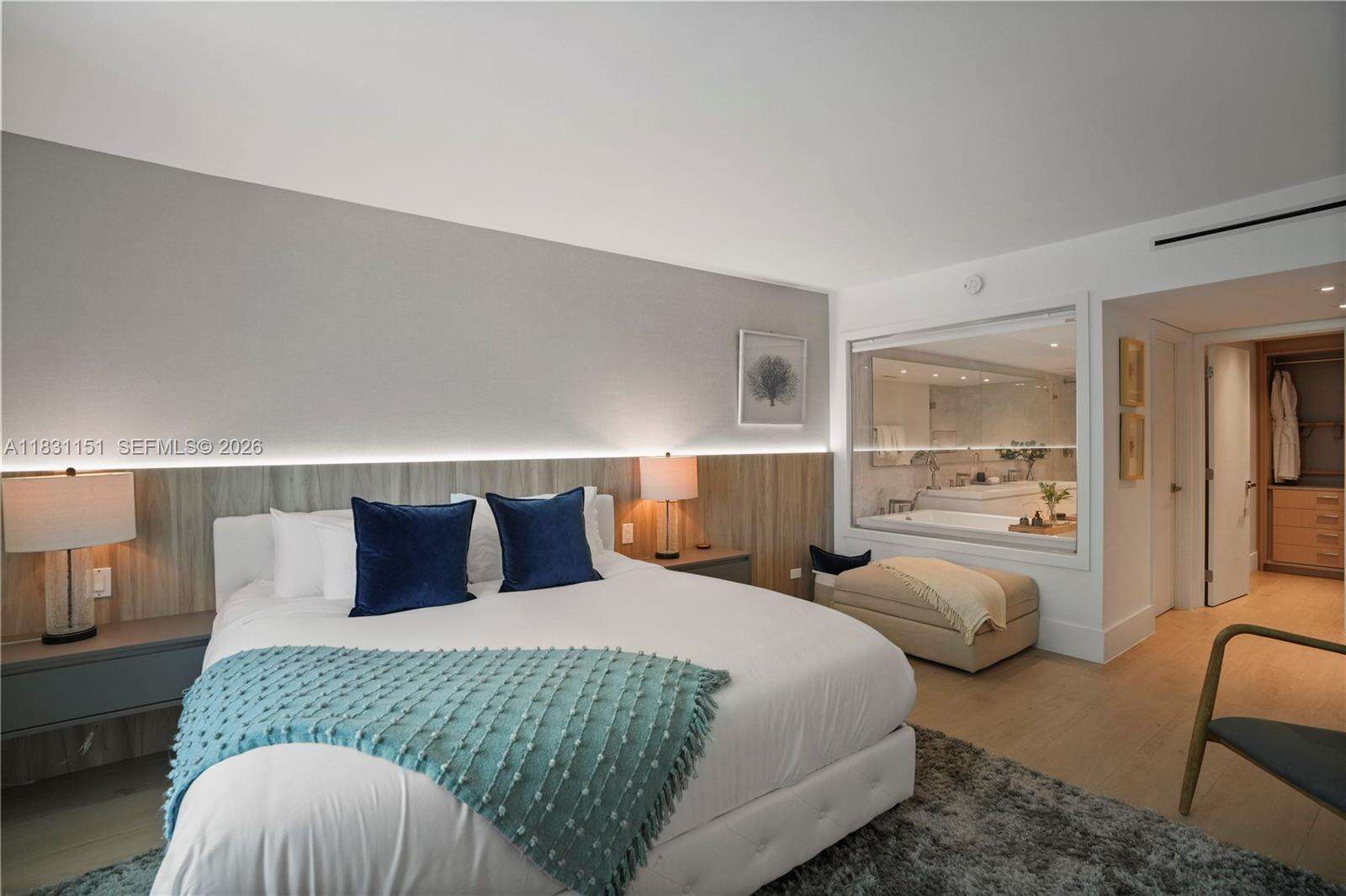 Roney Palace Unit #407 | Picture 36