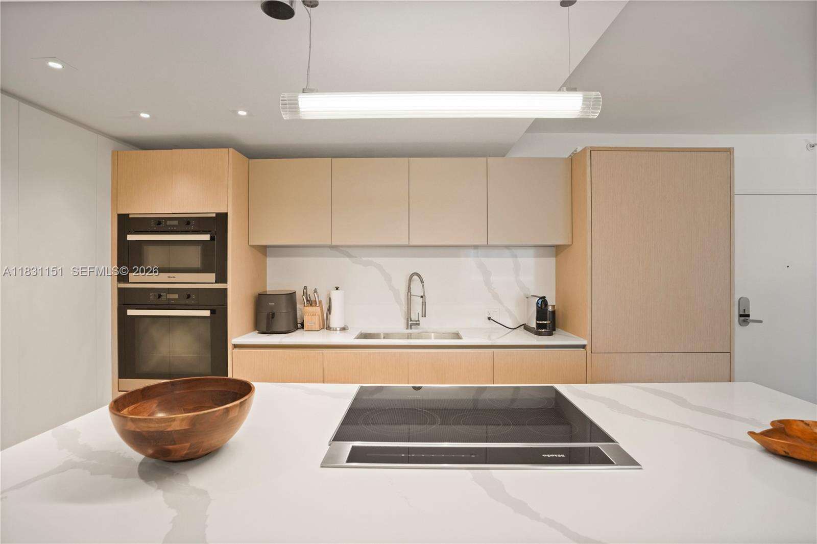 Roney Palace Unit #407 | Picture 10