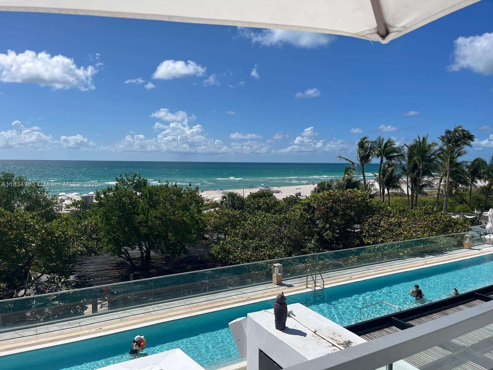 Roney Palace For Sale | Unit #415