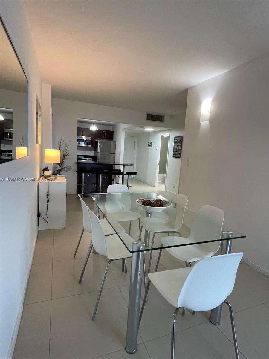 Roney Palace Unit #735 | Picture 6