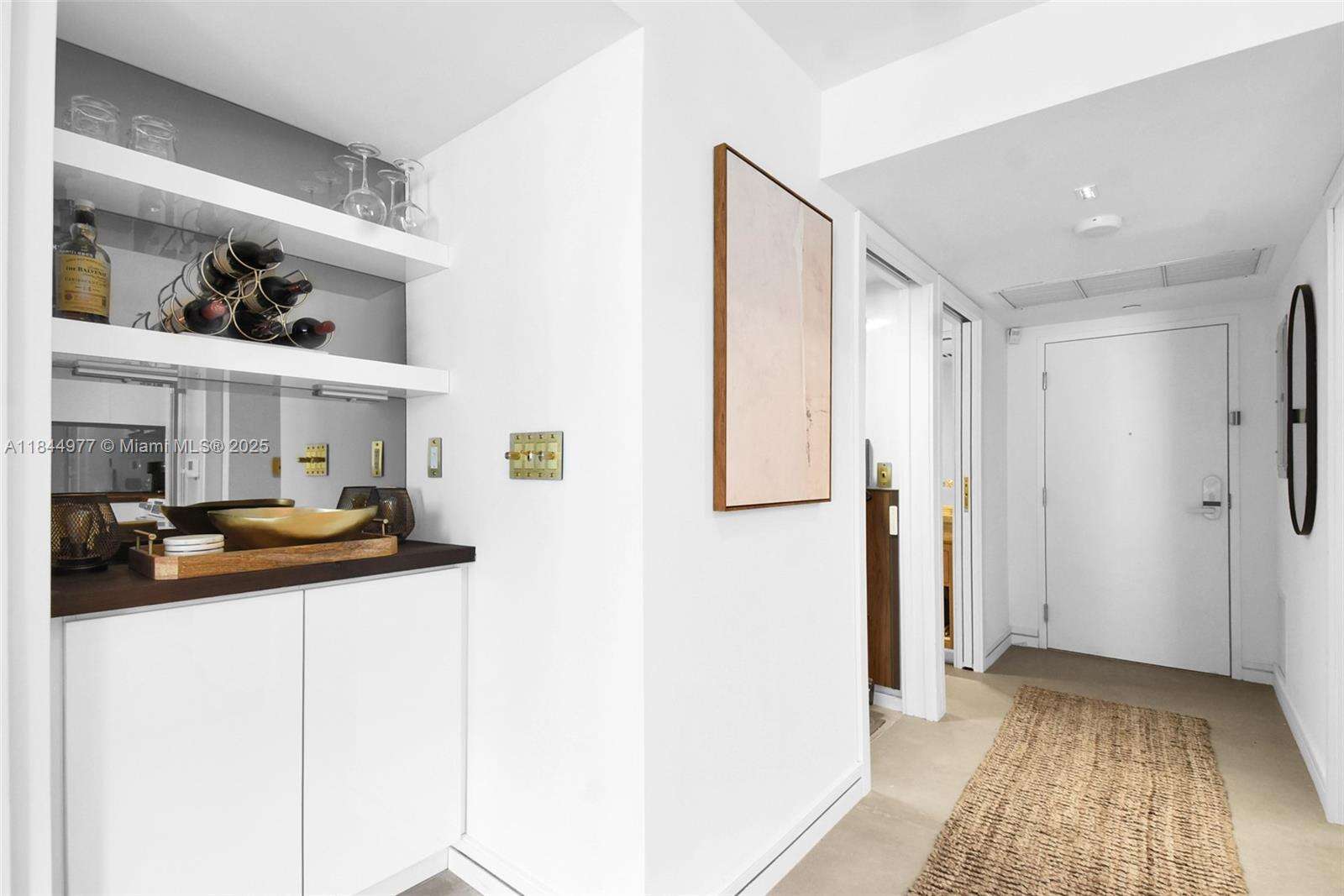 Roney Palace Unit #1201 | Picture 8