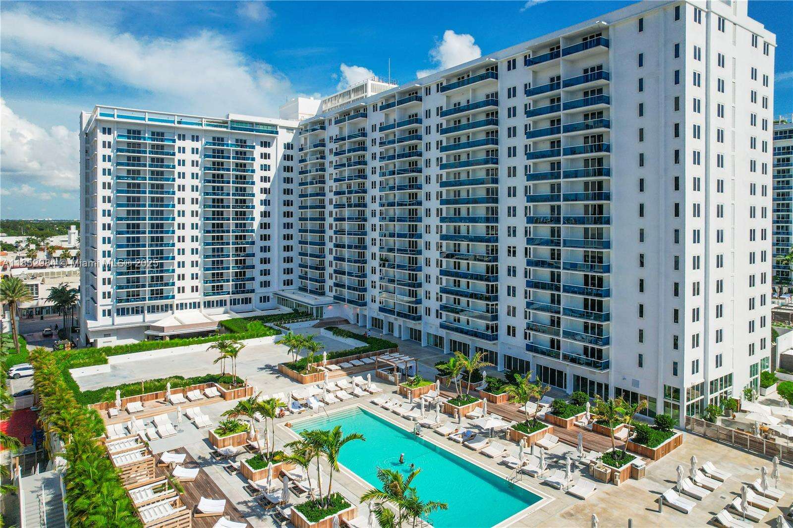 Roney Palace Unit #523 | Picture 38