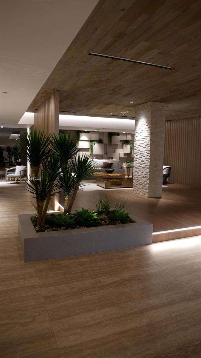 Roney Palace Unit #836 | Picture 24