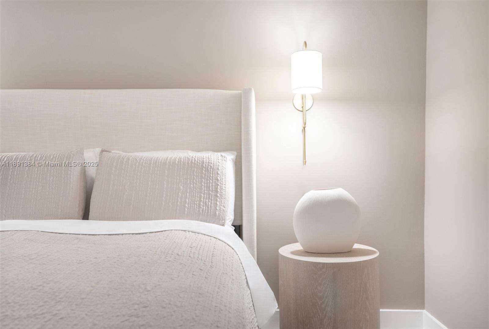 Roney Palace Unit #836 | Picture 10