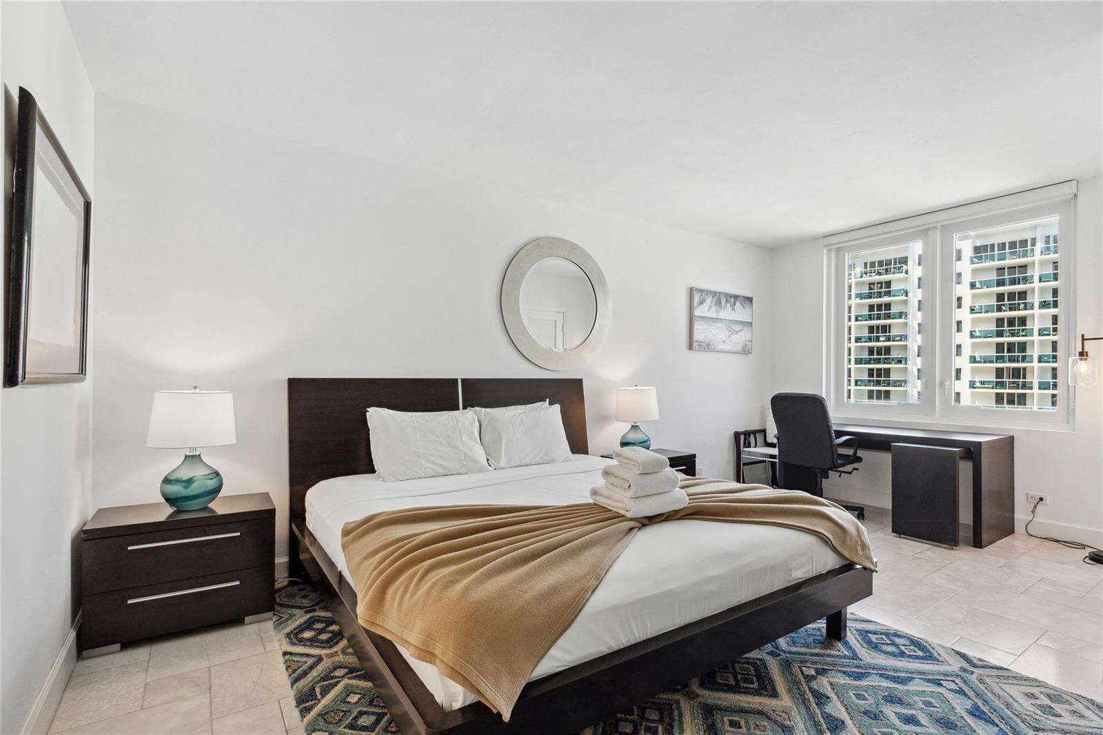 Roney Palace Unit #1015 | Picture 12