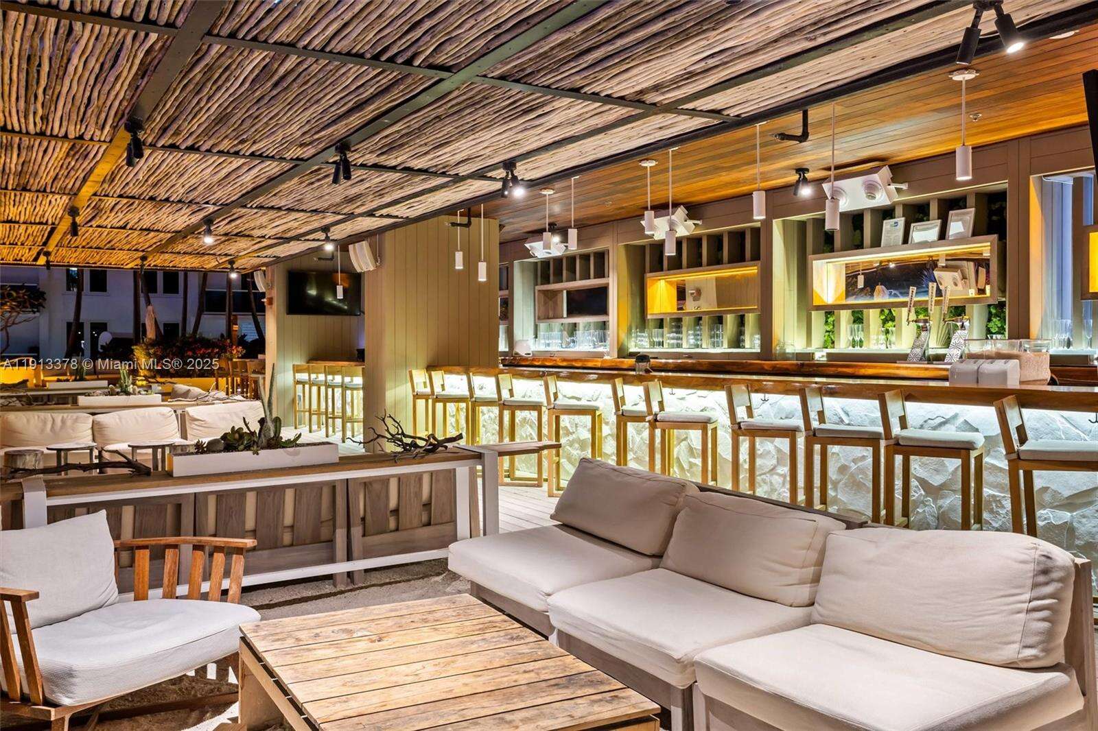 Roney Palace Unit #1634 | Picture 13