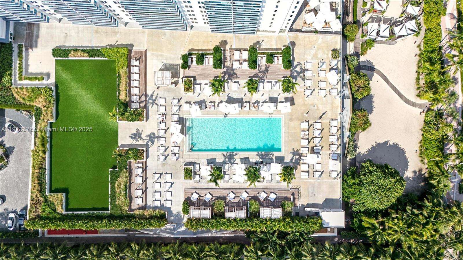 Roney Palace Unit #1634 | Picture 22