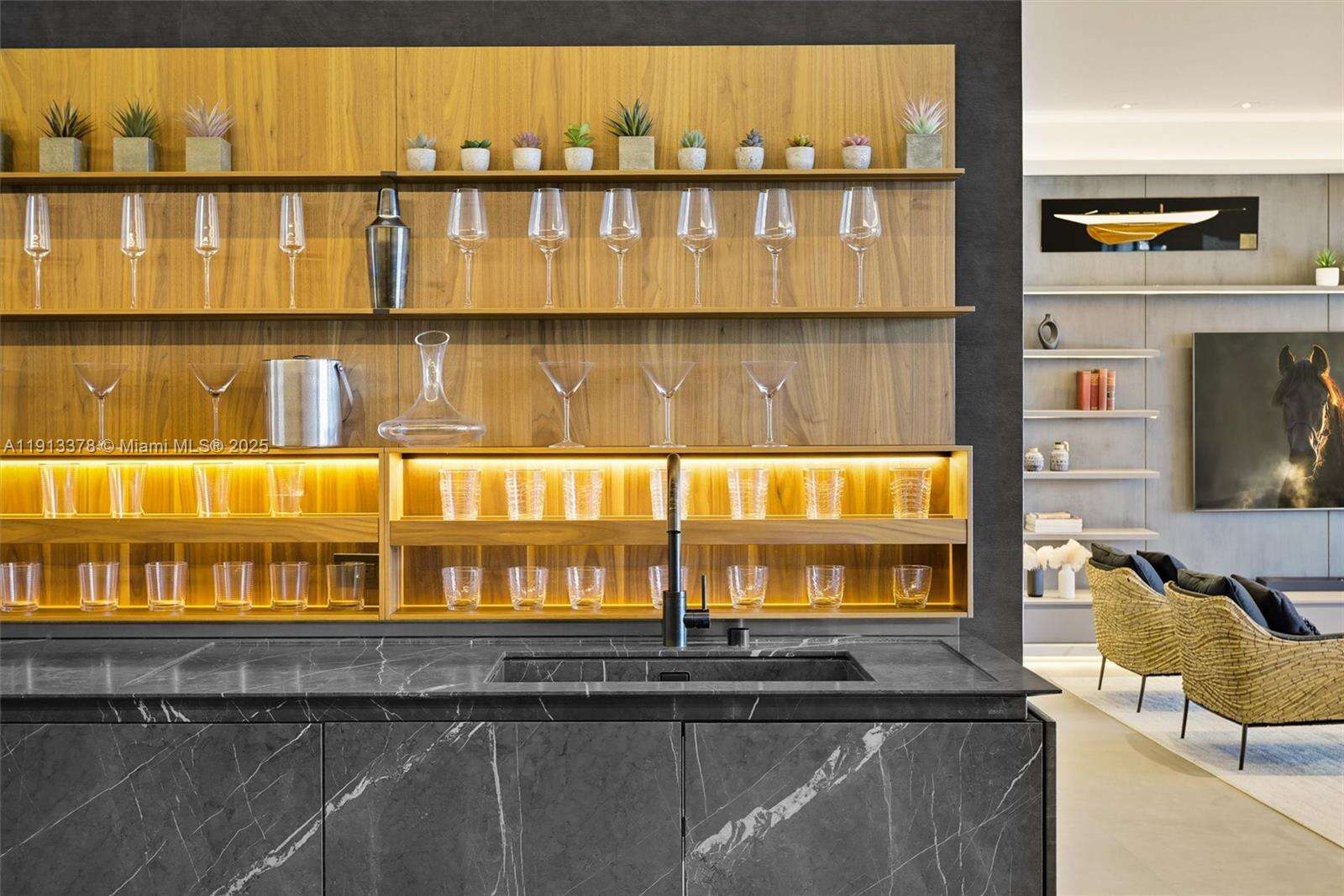 Roney Palace Unit #1634 | Picture 51