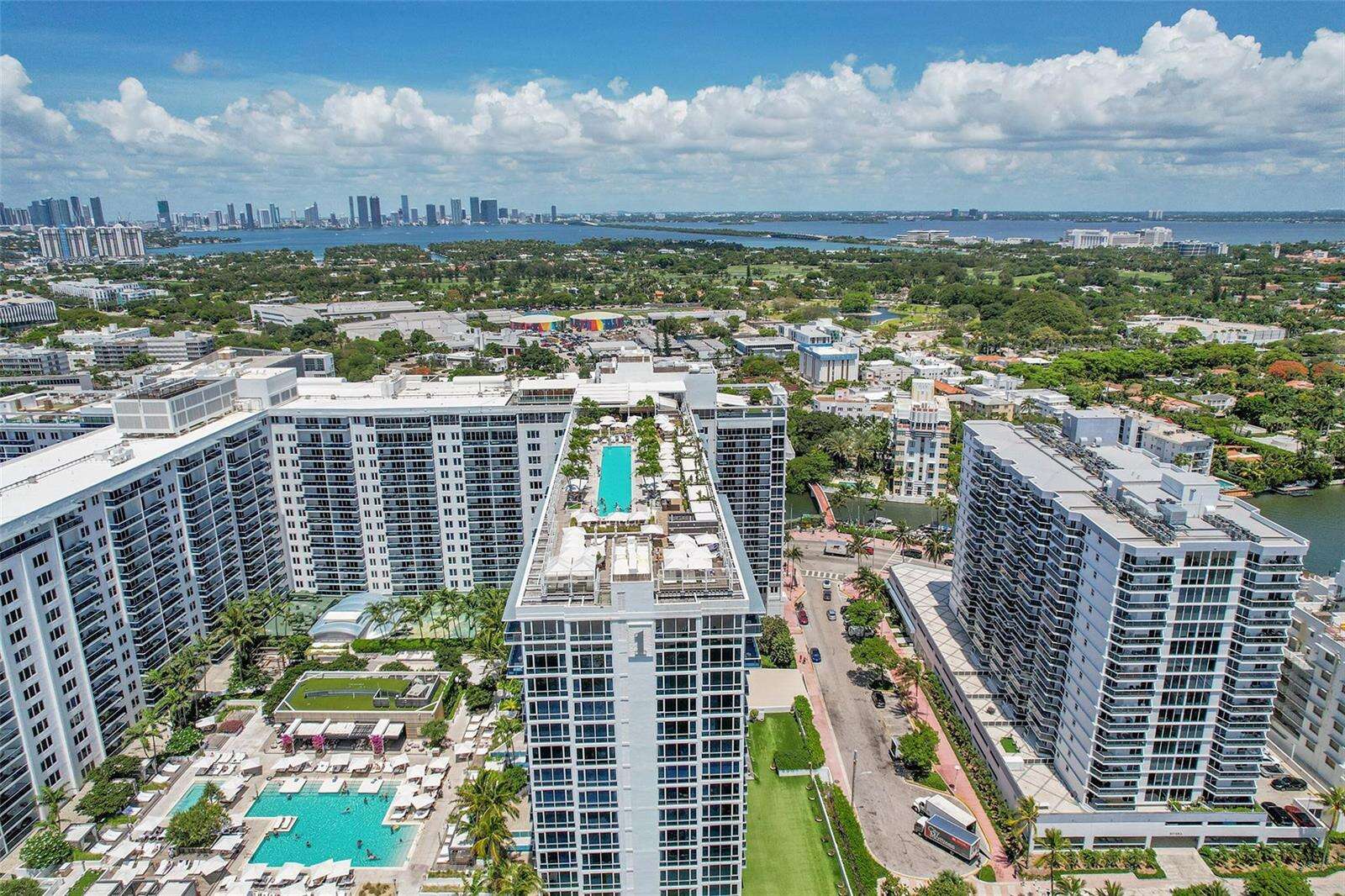 Roney Palace Unit #323 | Picture 17