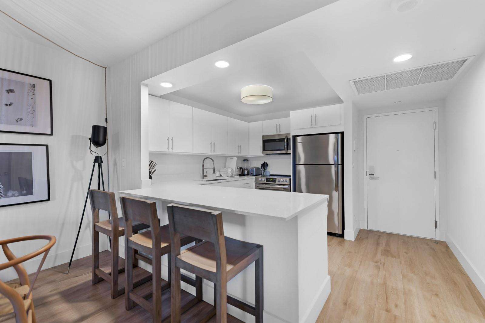 Roney Palace Unit #323 | Picture 5