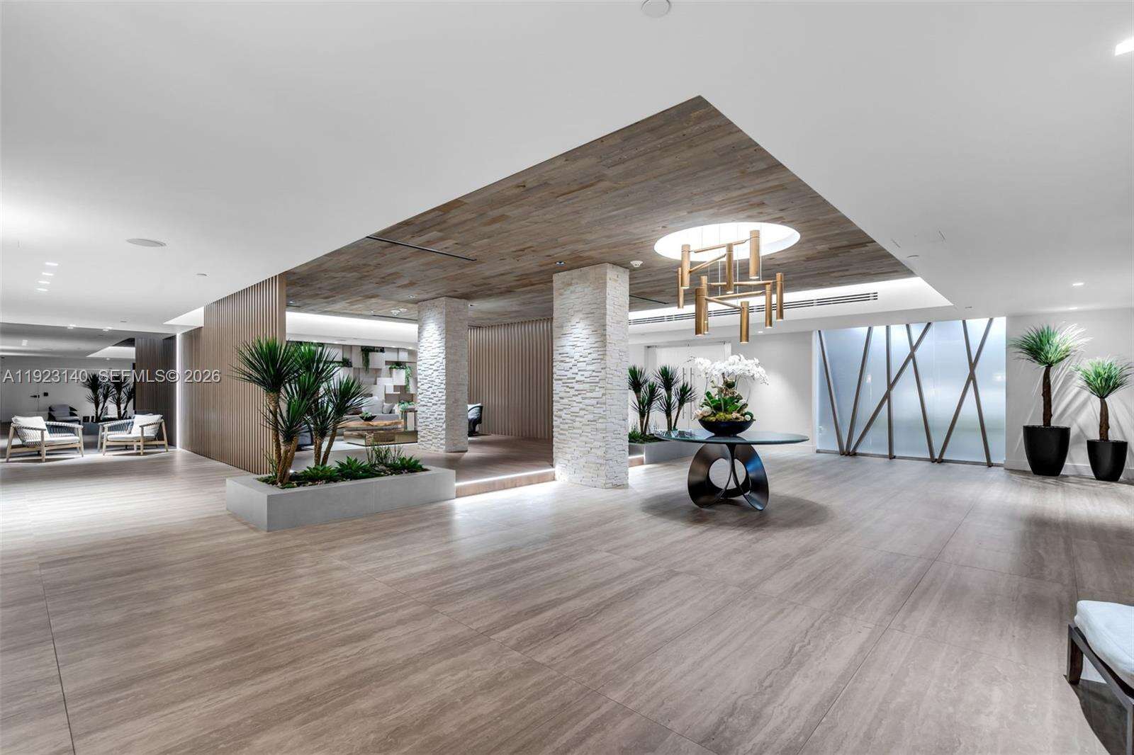 Roney Palace Unit #621 | Picture 37