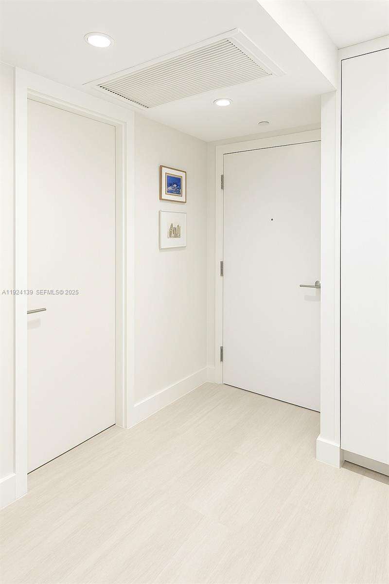 Roney Palace Unit #636 | Picture 2