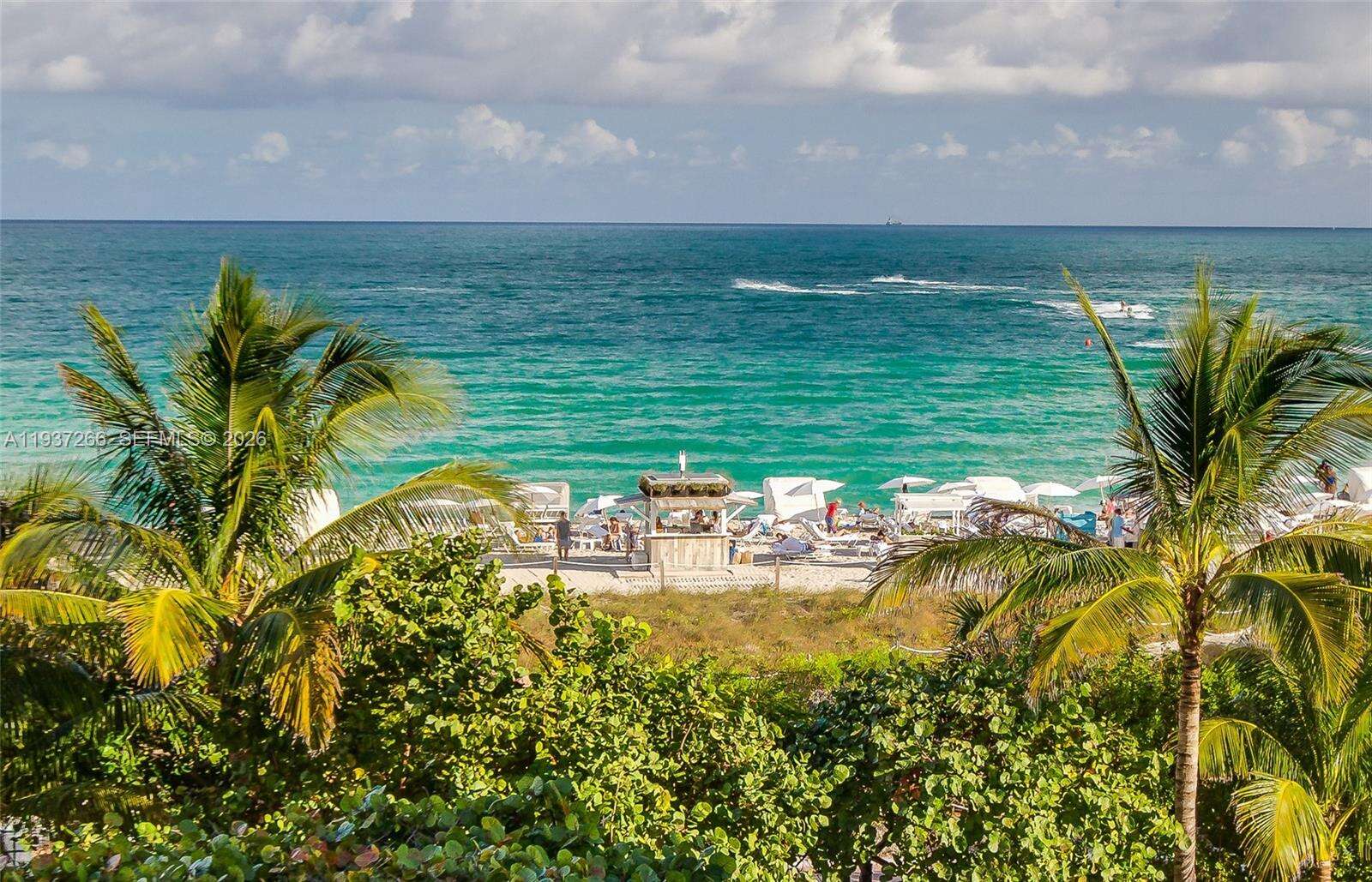 Roney Palace Unit #1038/1039 | Picture 9