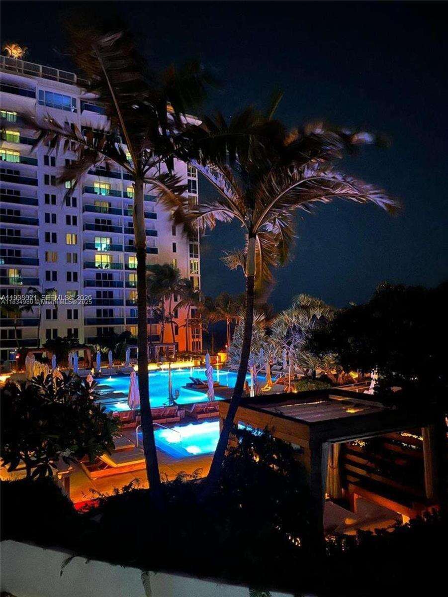 Roney Palace Unit #423 | Picture 3