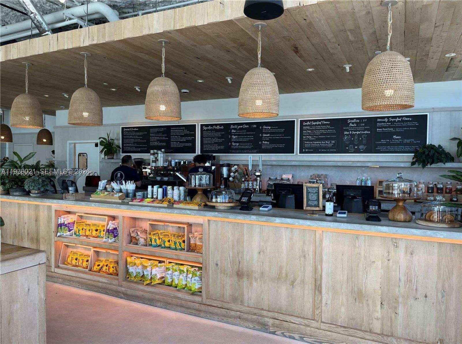 Roney Palace Unit #423 | Picture 28