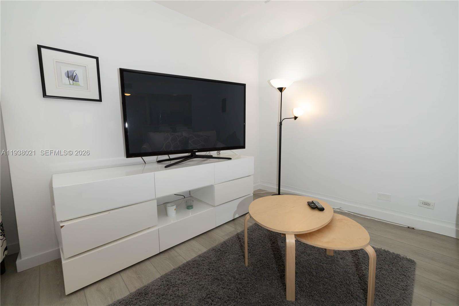 Roney Palace Unit #423 | Picture 48