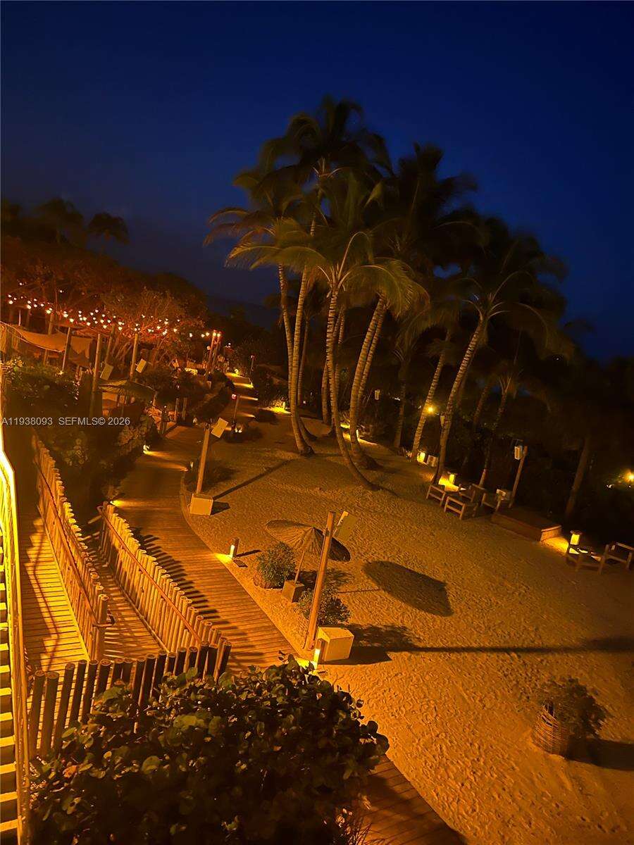 Roney Palace Unit #PENTHOUSE-22 | Picture 11