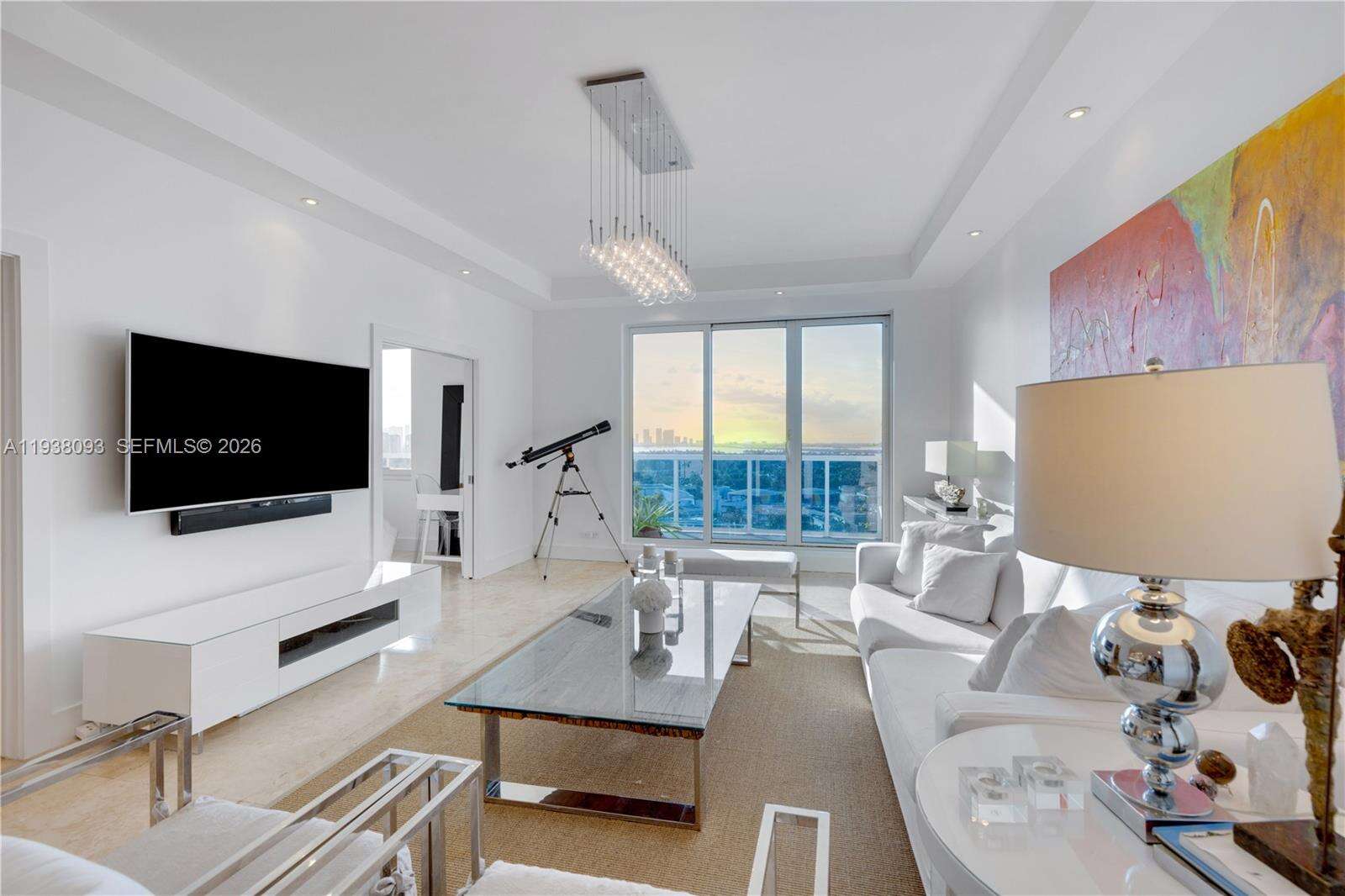 Roney Palace Unit #PENTHOUSE-22 | Picture 24