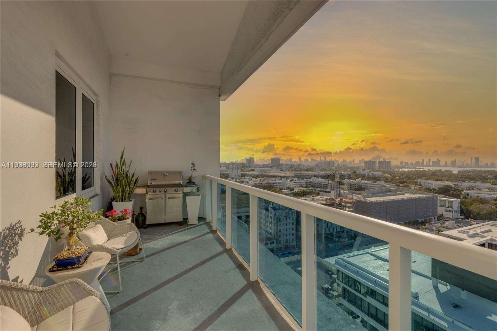 Roney Palace Unit #PENTHOUSE-22 | Picture 33