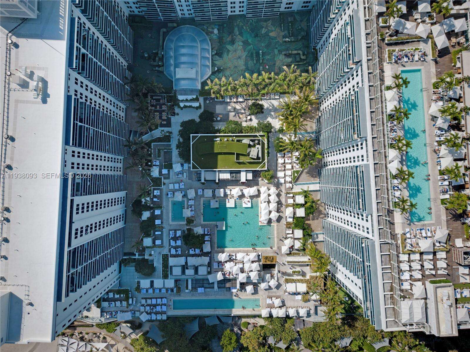 Roney Palace Unit #PENTHOUSE-22 | Picture 40