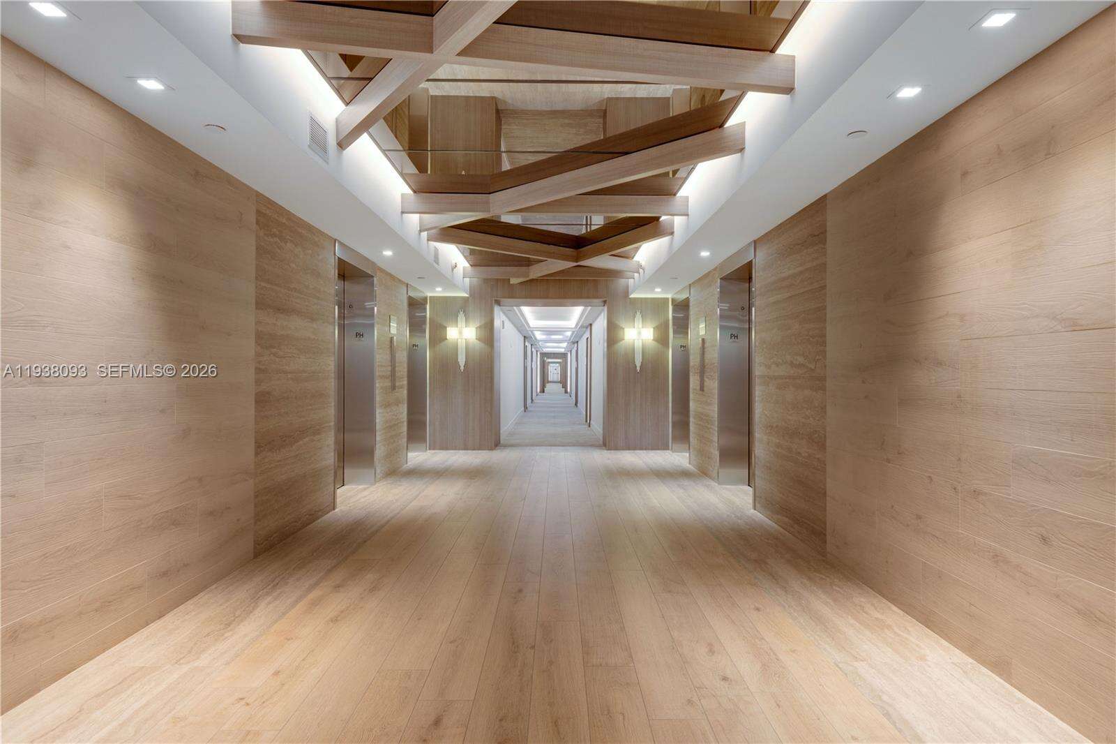 Roney Palace Unit #PENTHOUSE-22 | Picture 41