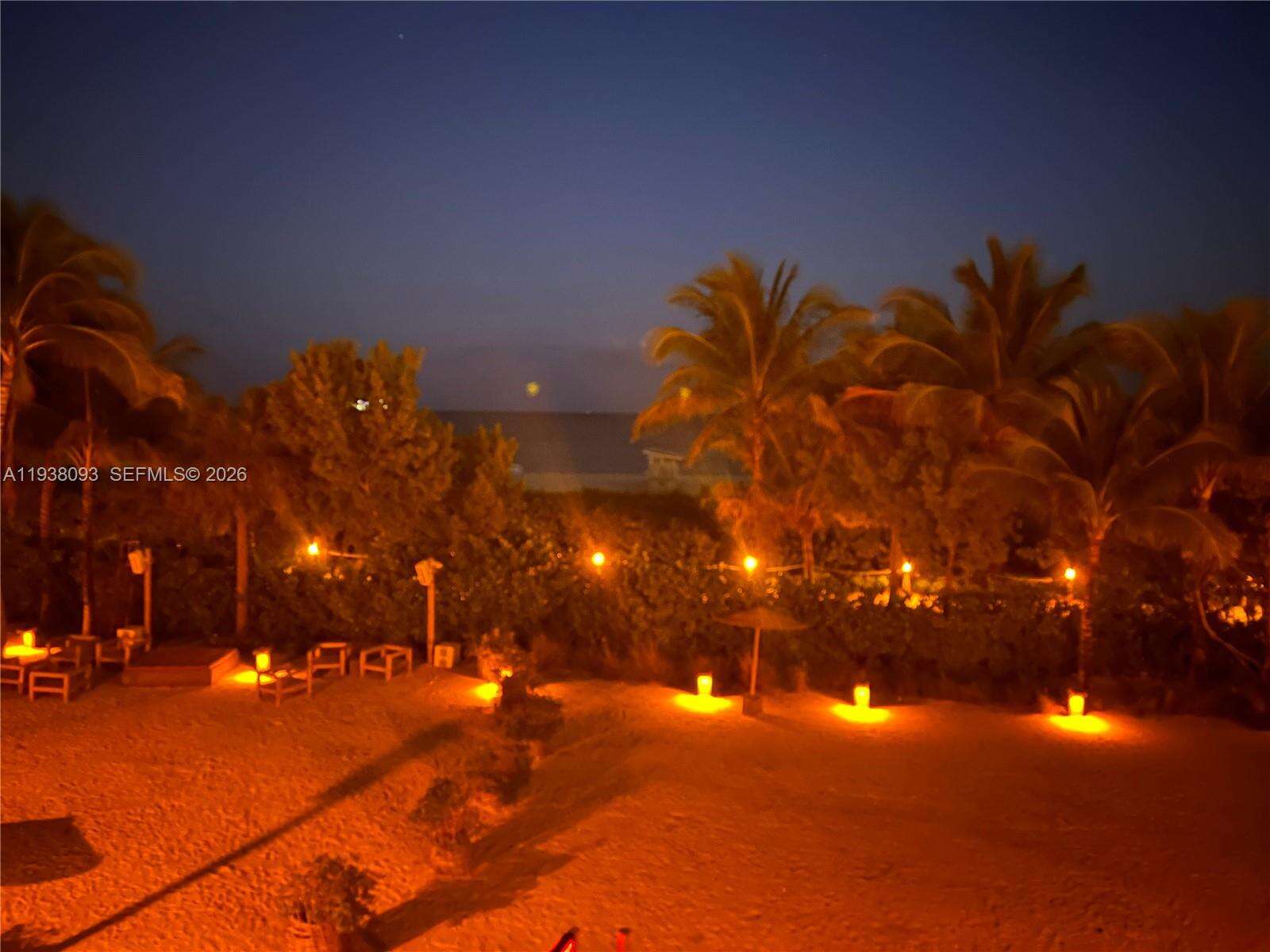 Roney Palace Unit #PENTHOUSE-22 | Picture 8