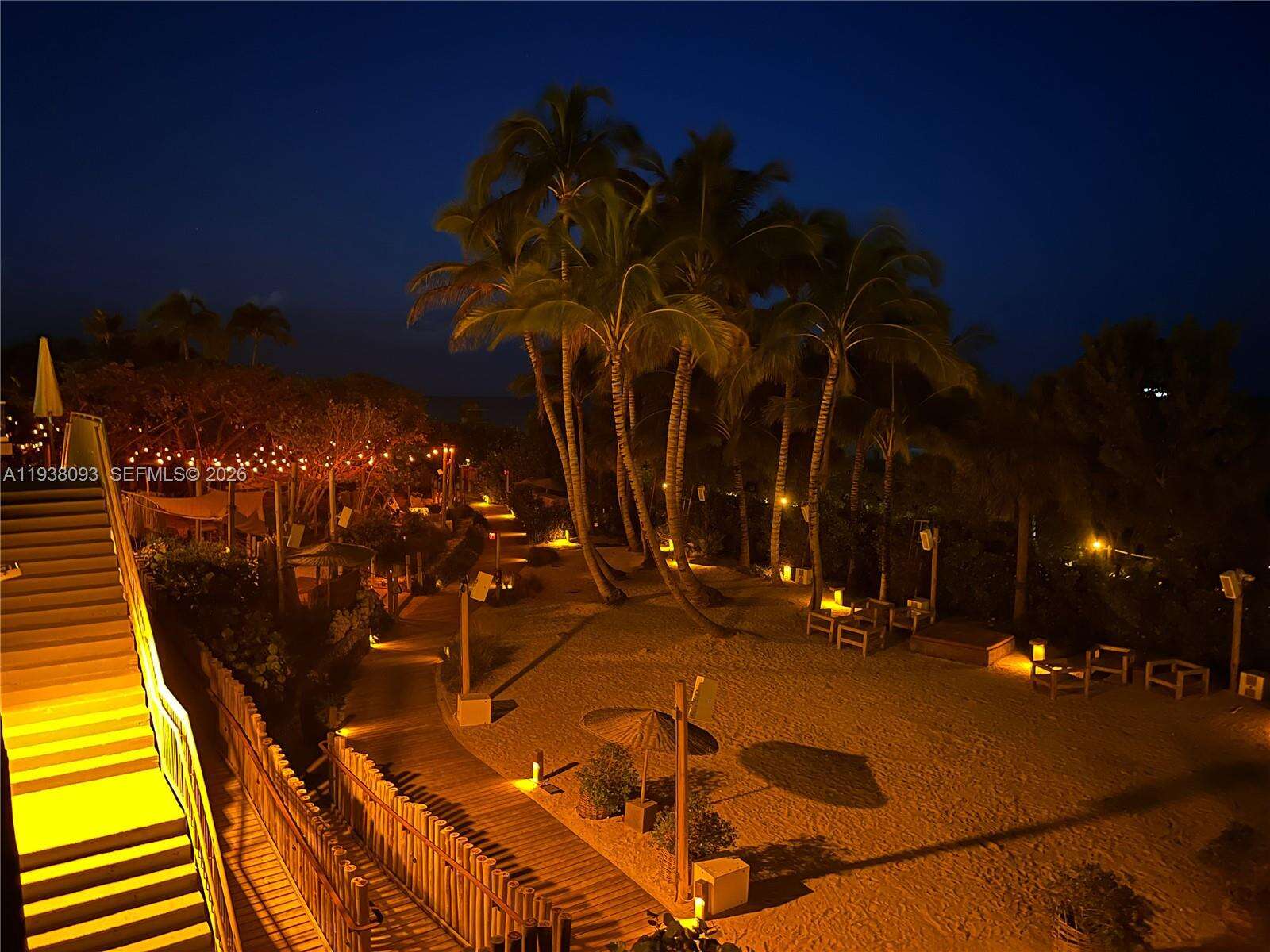 Roney Palace Unit #PENTHOUSE-22 | Picture 9