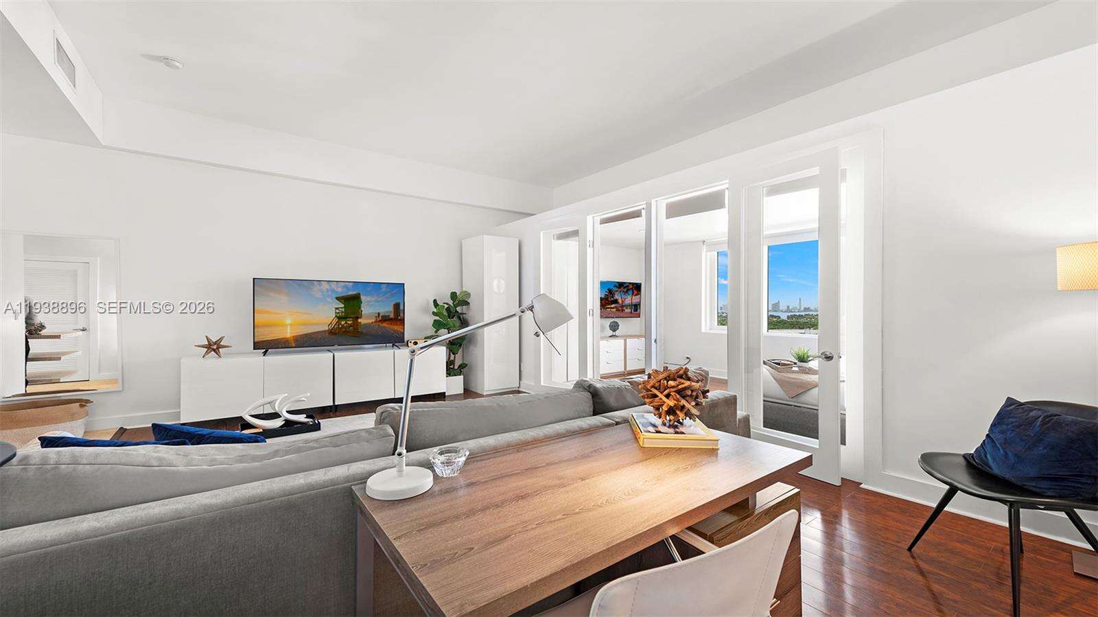 Roney Palace Unit #1632 | Picture 13