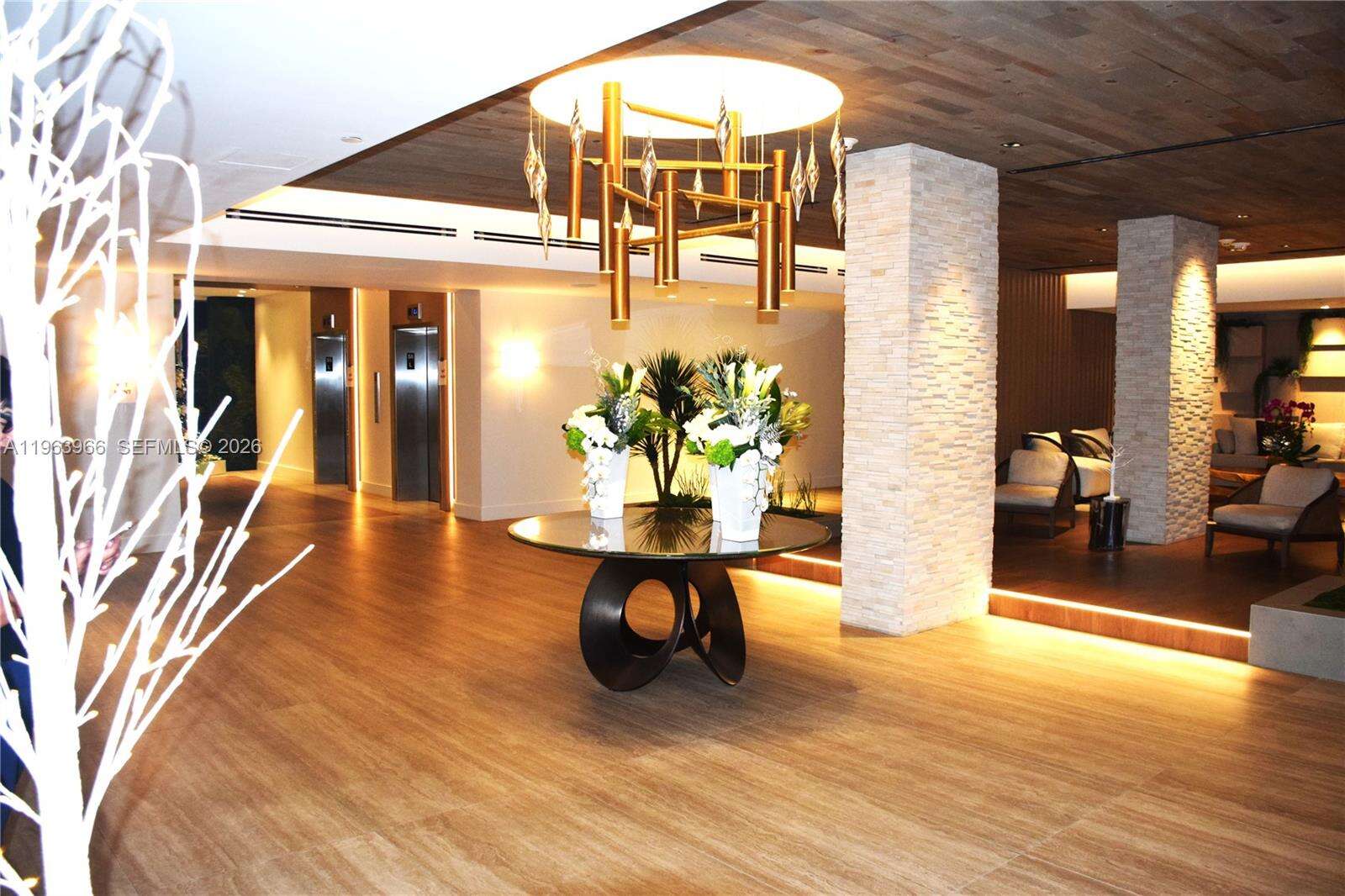 Roney Palace Unit #543 | Picture 30