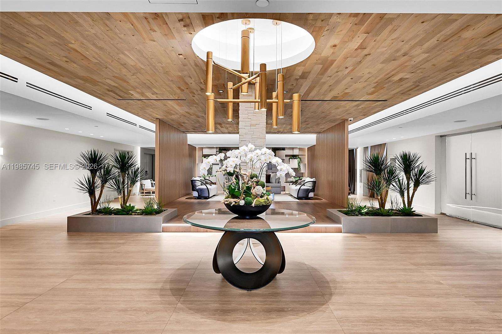 Roney Palace Unit #311 | Picture 26