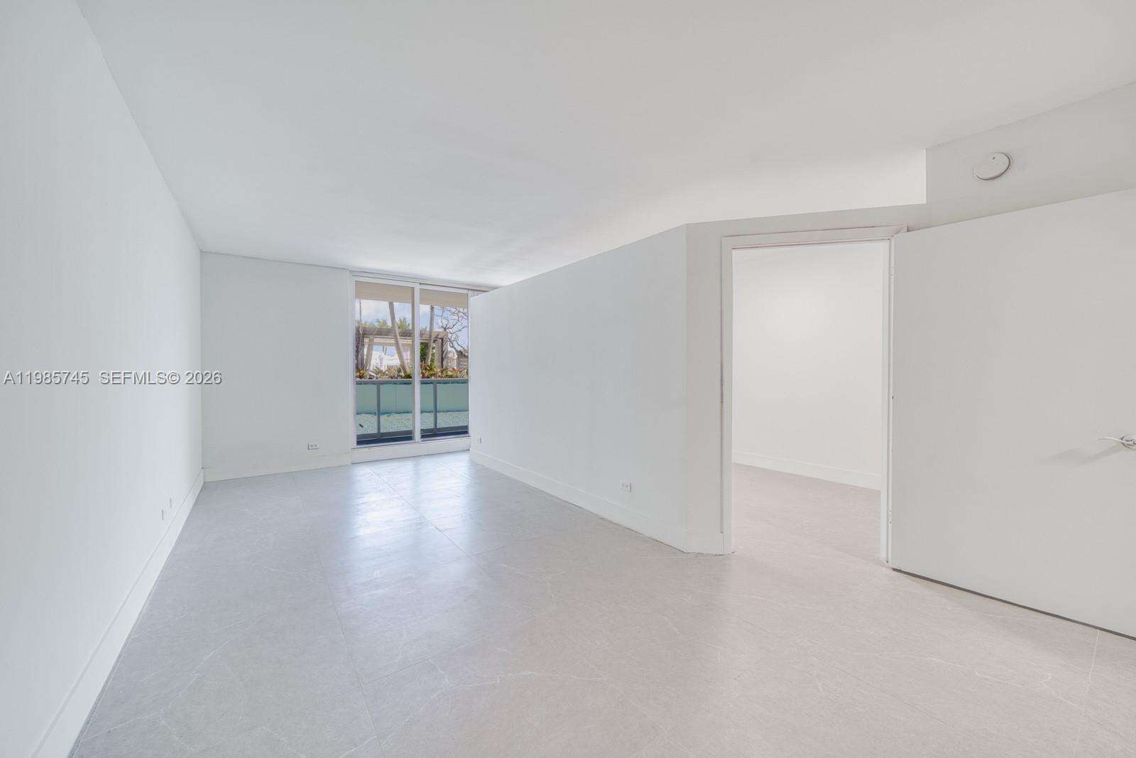 Roney Palace Unit #311 | Picture 10